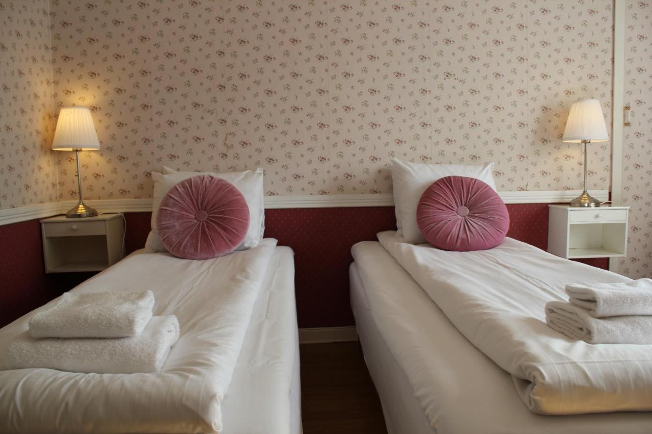Hotel Pensionat Granparken นอร์แทเลีย ภายนอก รูปภาพ